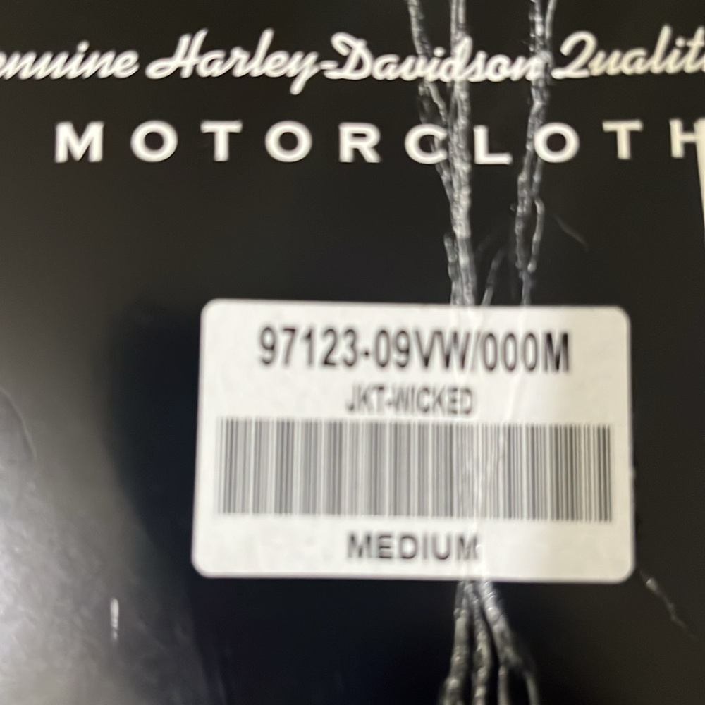 Harley Davidson woman’s leather jacket - Picture 13 of 13